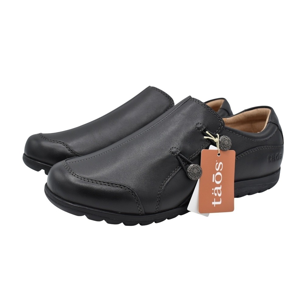 Taos Blend Slip On Shoes Womens 10 Black NEW Leather Button Comfort Preppy